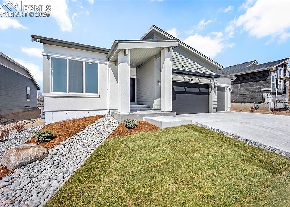 1st image of 7892 Desert Wrangler Dr