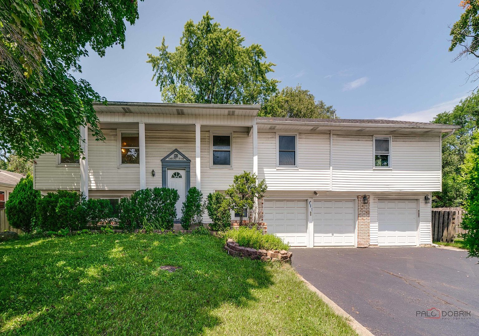 961 Checker Dr, Buffalo Grove, IL 60089 | Zillow