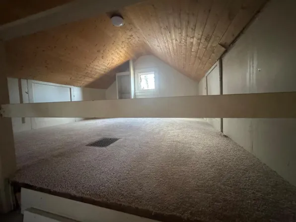 309 S Lowell Ave, Bellmawr, NJ 08031