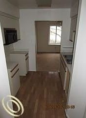4th image of 1923 River Dr #1