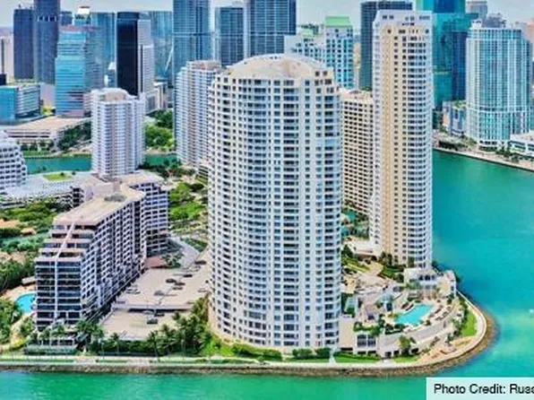 540 Brickell Key Dr, Miami, FL