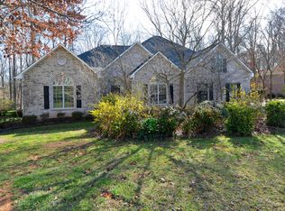 1682 Deer Run Ct, Oak Ridge, NC 27310