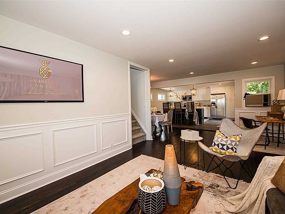2nd image of 3 Frankie Ln
