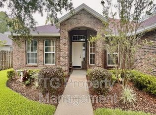 1449 Blue Heron Ln E, Jacksonville Beach, FL 32250