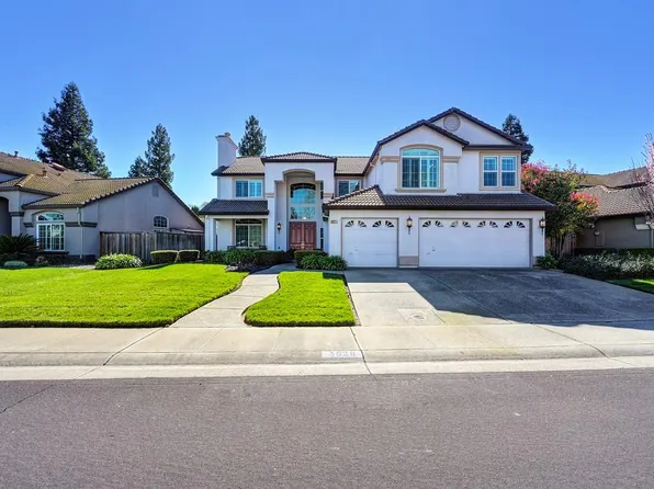3526 Lake Terrace Dr, Elk Grove, CA 95758