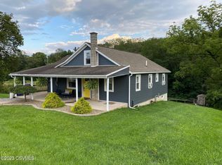 4517 Crossroads Dr, Lewisburg, PA 17837