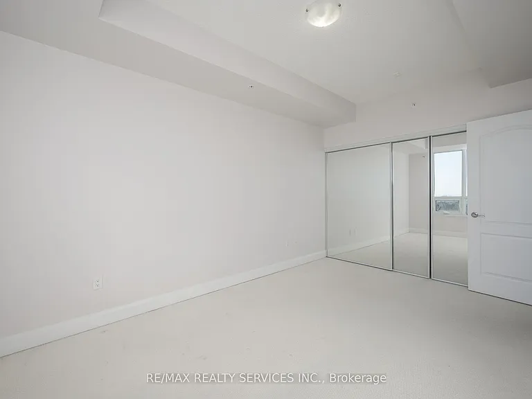 2480 Prince Michael Dr #624 — Photo 28