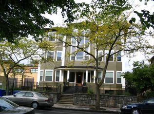 1425 NW 19th Ave APT 1, Portland, OR 97209