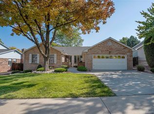 2040 S Jay Way, Lakewood, CO 80227