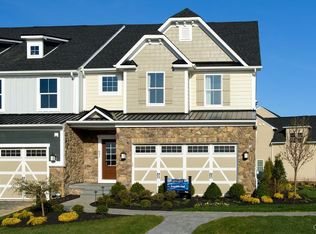 4760 Dealtry Dr, Bethlehem, PA 18020