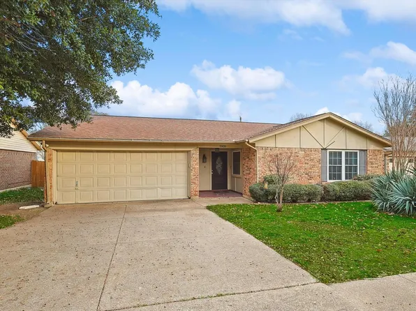 5909 Oak Hill Rd, Watauga, TX 76148