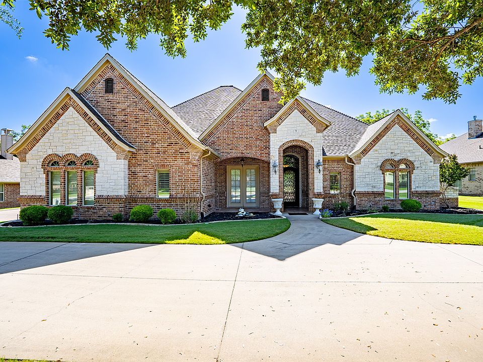 1st image of 6417 Colonial Dr