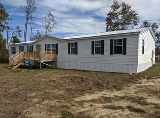9206 Doe Cir, Southport, FL 32409