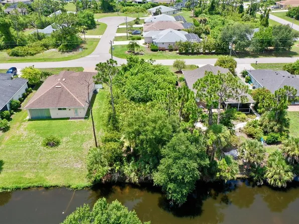 182 Albatross Rd #4, Rotonda West, FL 33947