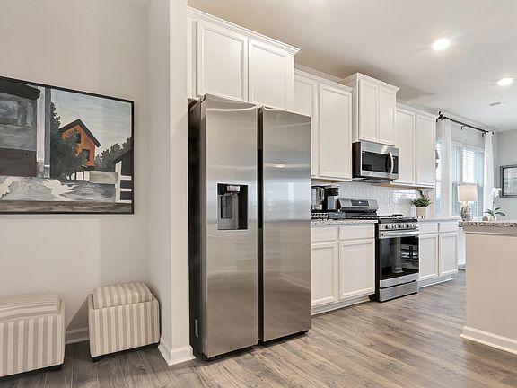 7th image of this home