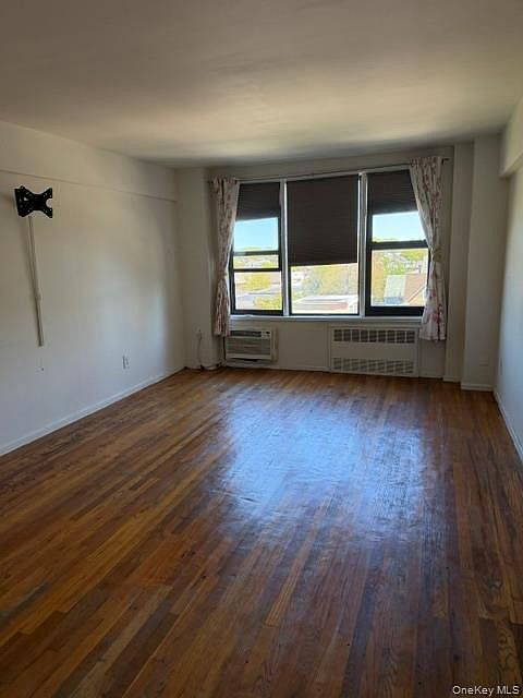 1st image of 144-63 35th Avenue #6F