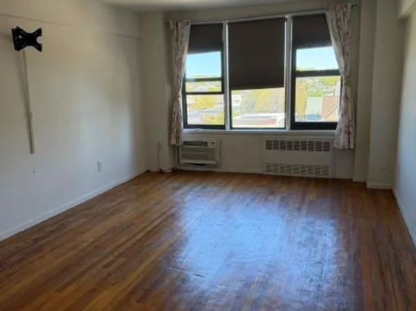 144-63 35th Avenue #6F, Flushing, NY 11354