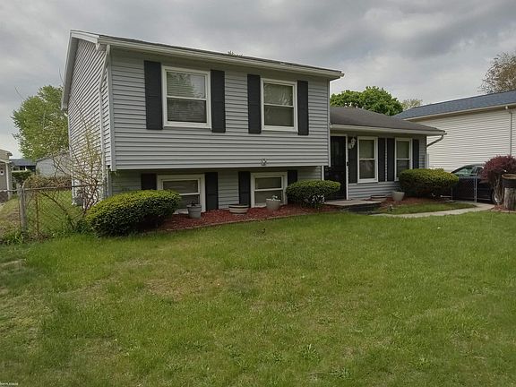 2nd image of 28751 Leroy St