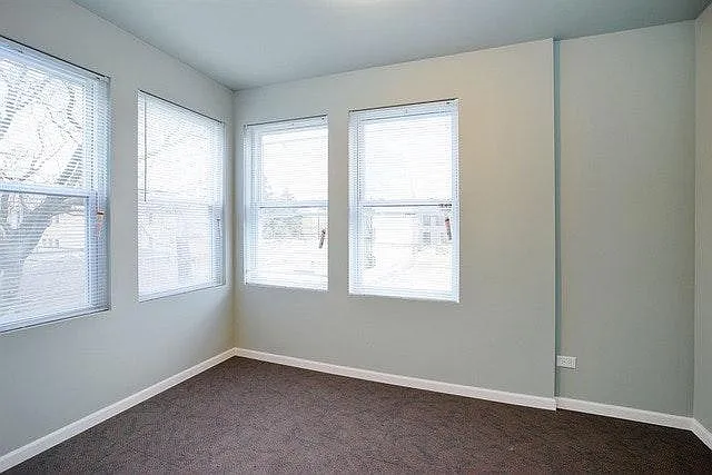 3 season room