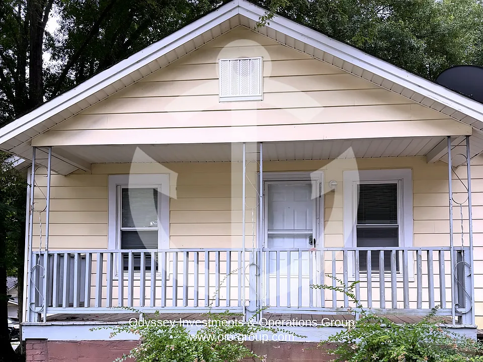 501 W Harrison Ave