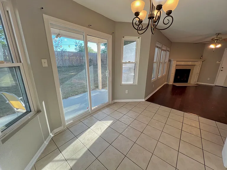 2702 Verbena Loop — Photo 13