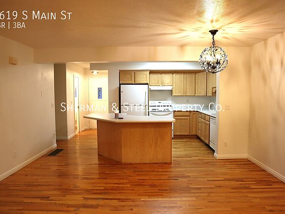 4th image of 1619 S Main St