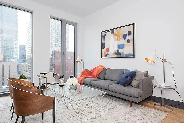 Living room, photo 5