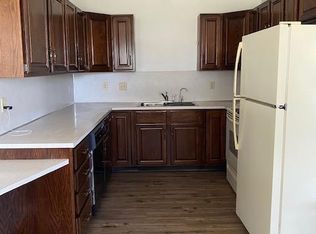 109 Spruce St, Reinbeck, IA 50669