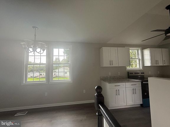 2nd image of 10516 Bird River Rd