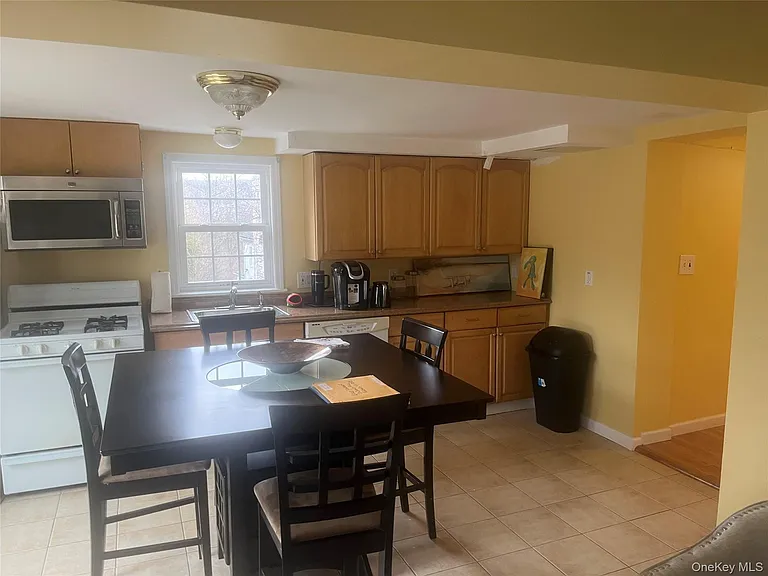 13 Summitt Pl — Photo 4
