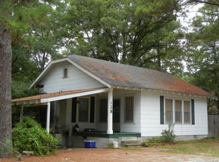 128 Harding Ave, Camden, AR 71701