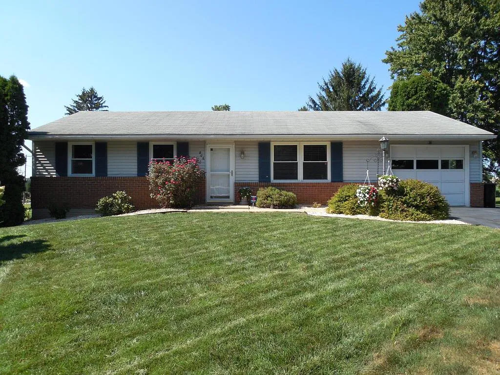 806 Indian Springs Dr photo 1