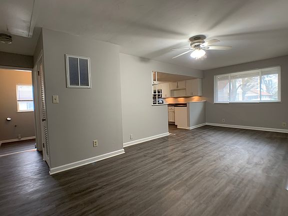 3rd image of 1024 Waldemere Ave