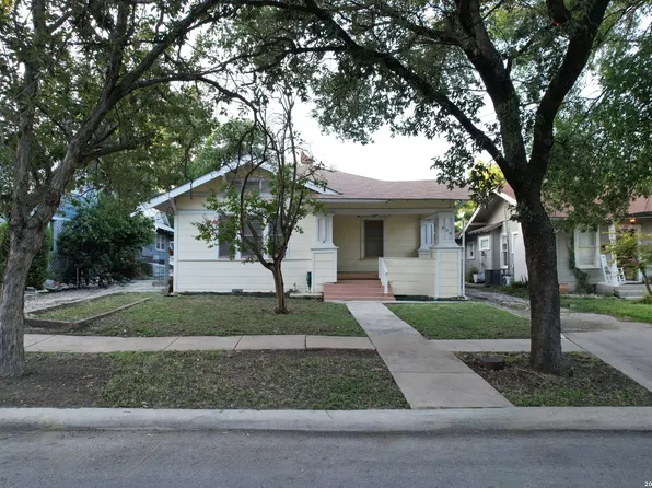 629 E PARK AVE, San Antonio, TX 78212