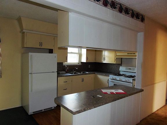 3rd image of 1314 Avenue K