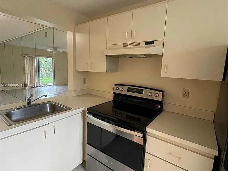 426 NE 210th Circle Ter #2-103 — Photo 8