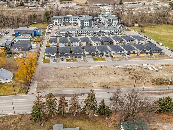 5th image of 19950 McCarthy Rd