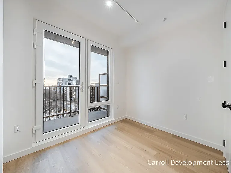 931 Carroll St #C1309 — Photo 8