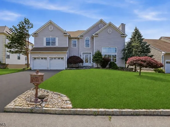 917 Timberline Dr, Jefferson Twp., NJ 07849
