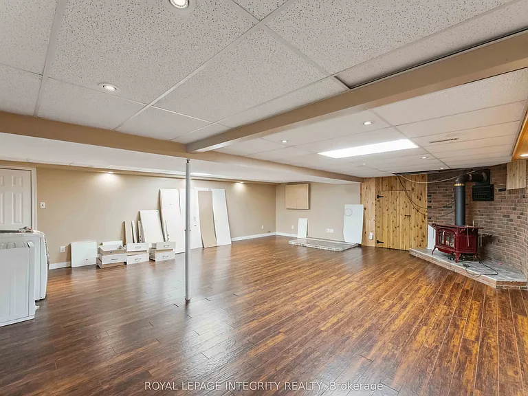 4670 Fallowfield Rd — Photo 27