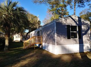 608 Live Oak Dr, Murrells Inlet, SC 29576