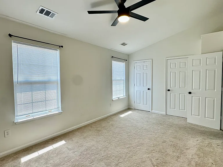 9242 Jessica Dr — Photo 24