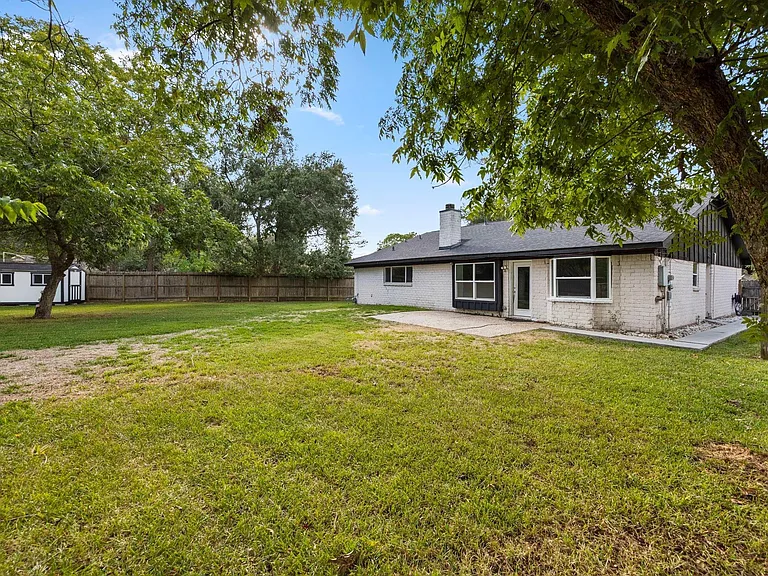12307 Nova Ct — Photo 25