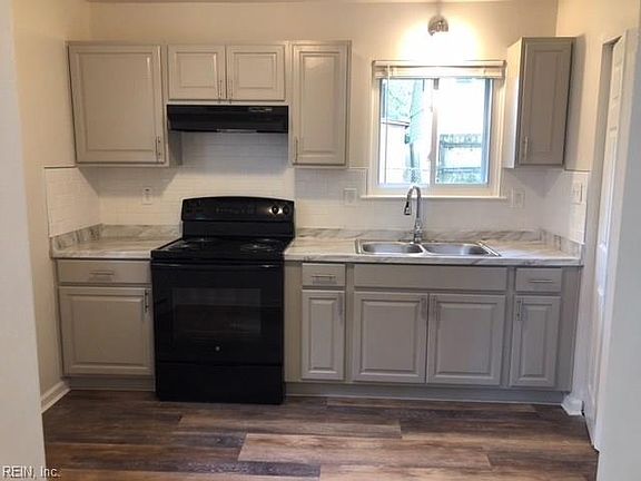 4th image of 9243 Peachtree St #A