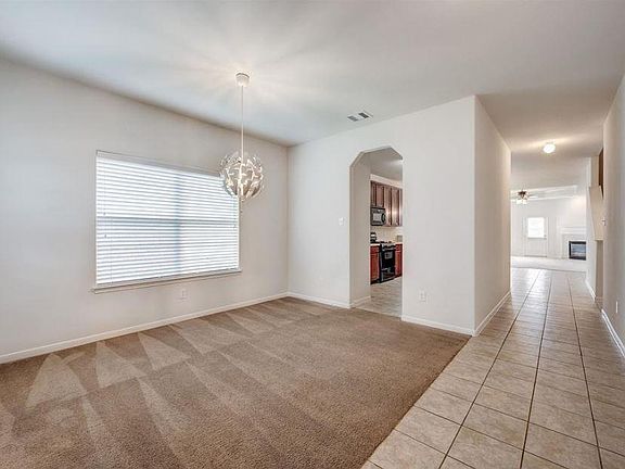 5th image of 502 New Hope Ln