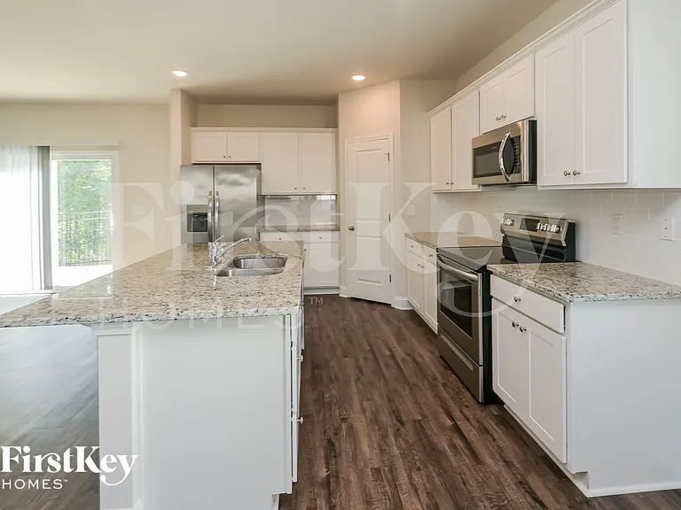 5423 Cobblestone Glen Dr — Photo 6