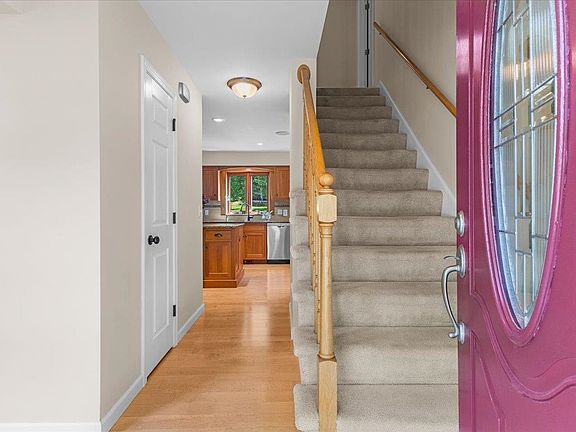4th image of 18 Fairview Drive