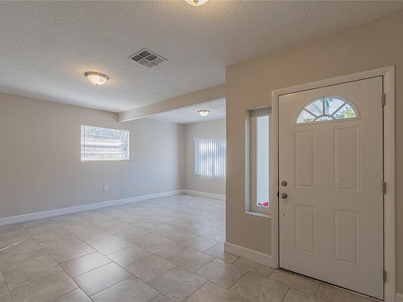 5th image of 715 Wedgewood Dr