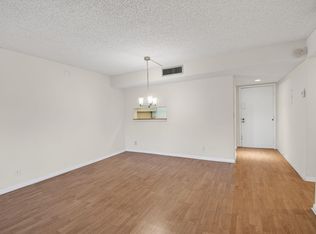 5190 Las Verdes Cir APT 120, Delray Beach, FL 33484