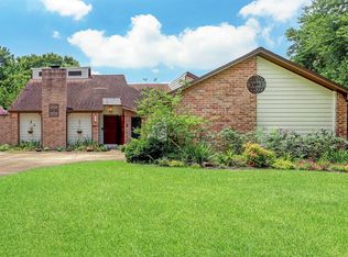 5611 Water Leaf Ln, Houston, TX 77088